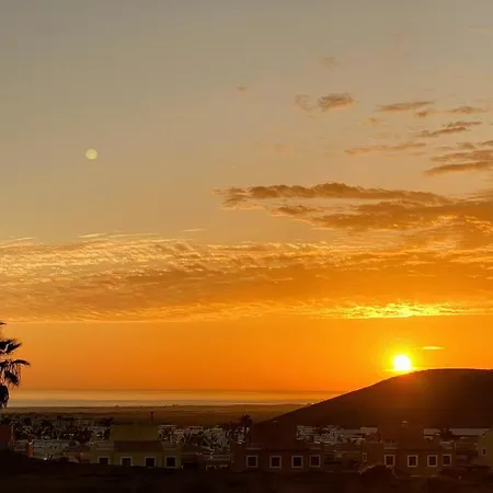 Semicorchea Corralejo Center Irent Fuerteventura 科拉雷侯